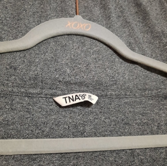 TNA cropped offshoulder top - Picture 4 of 4